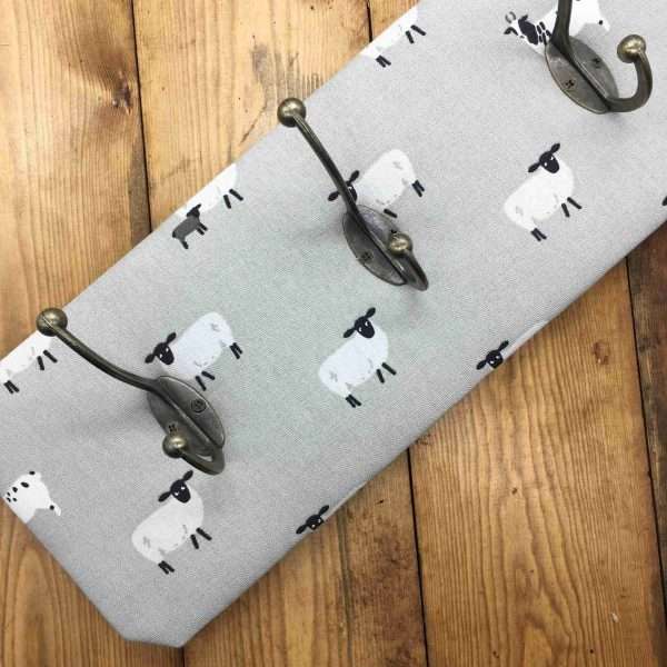 Wall mounted coat hook - Sheep - Image 3