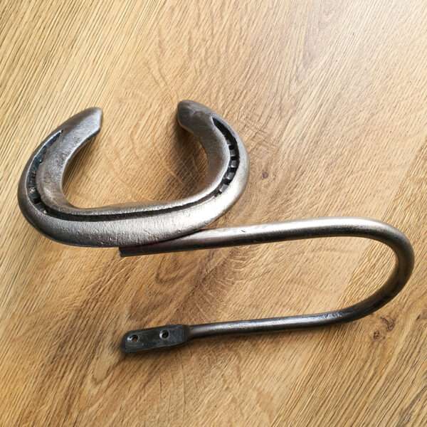 Horseshoe Curtain Holdbacks - Image 4