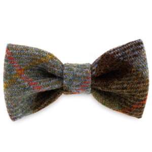 Harry's Conker Dog Bow Tie in Harris Tweed