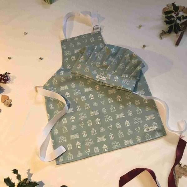 Farmyard Children's Chef's Hat & Apron - Blue - Image 2