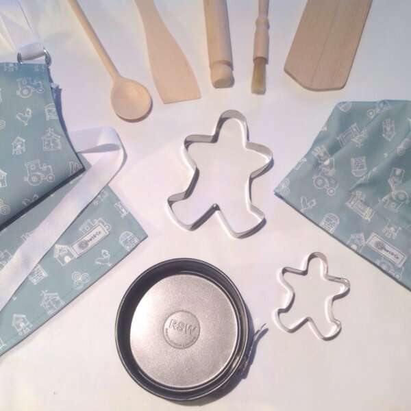 Farmyard Ultimate Baker Childrens Baking Set - Blue - Image 3
