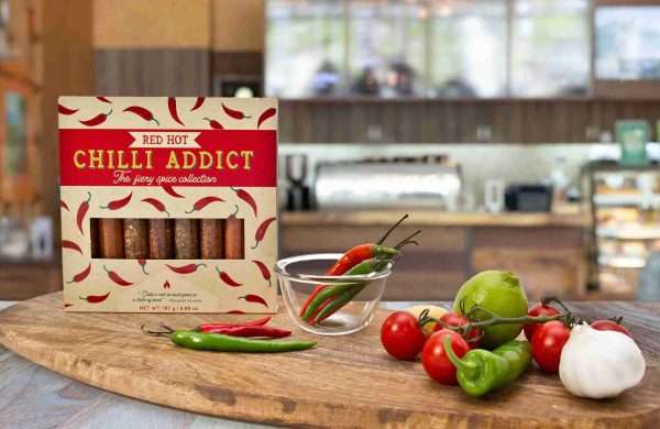 Red Hot Chilli Addict | 8 Chilli-Heads Spice Gift Set | Slide out Tray with Glass Test Tubes - Image 7