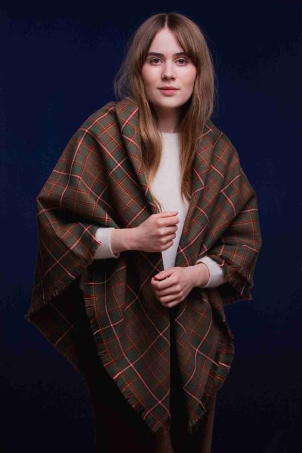 Flodden tartan Shawl - Image 2