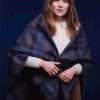 Highland Mist tartan Shawl - Image 3