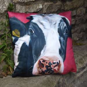 waiting for the music The Friesian cow cushions are handmade in the UK in a high quality faux suede soft fabric. (The fabric feels lovely and soft). Cushion shipped abroad are without the filling. Free postage in the UK.