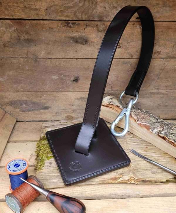 The Easy Saddle Hanger