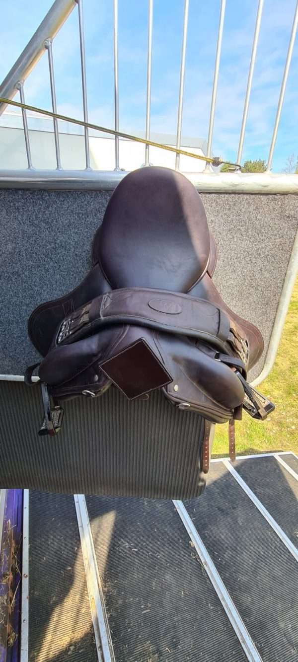 The Easy Saddle Hanger - Image 4