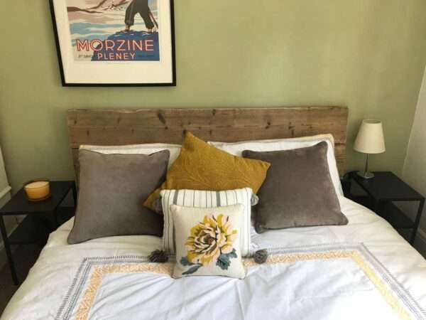 Oakridge - Head Board Using Reclaimed Environmentally Friendly Scaffold Boards – Single / Double / King Size / Queen Size - Image 3