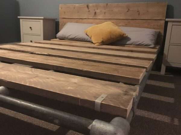 Bevendean - Bed - using reclaimed industrial steel and scaffold board wood - Image 8