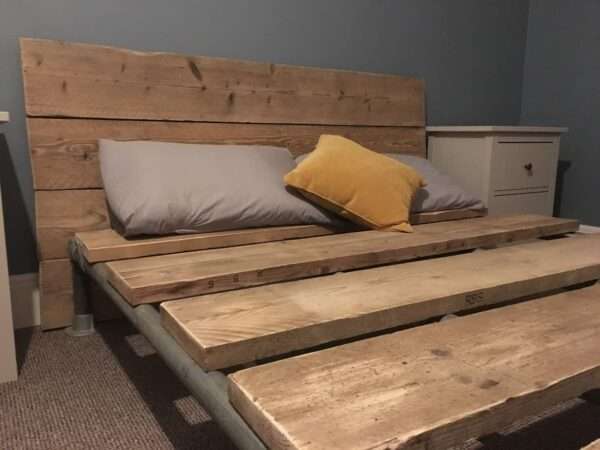 Bevendean - Bed - using reclaimed industrial steel and scaffold board wood - Image 5