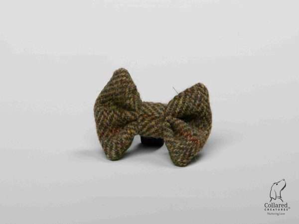 totallytraditional 5a2086da 6b90 4b15 bcf4 56d81a85535d scaled <p>Our handmade luxury Tweed dog bow ties will add some character to the collar of your choice and are perfect for adding a dash of style if you are taking your best friend to either a wedding, party, special occasion or you just want them to look smart on their birthday, or they may just want to look their best every day of the year!!</p>