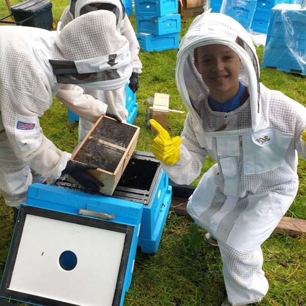 106131450 604988183769260 3899795191483605679 o Take delight in an extraordinary beekeeping experience for one with More Bees Please Based in Sheffield. This experience is perfect for those wanting to discover more about these fascinating insects. During your three-hour remarkable experience, enjoy an introduction to beekeeping, and learn the history behind our company.