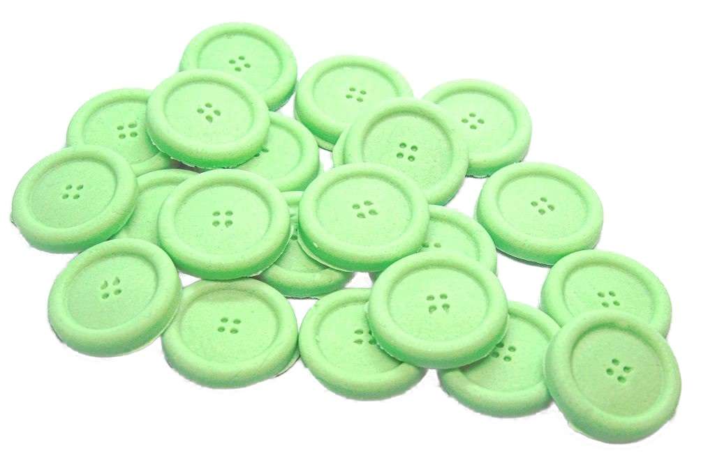 18 Green Buttons Are you wanting to button up your cupcakes? Then these 18 edible button cupcake toppers, cake decorations would do the trick. These are Idea for baby shower and birthdays as well as other celebrations. Available in a range of colours including pink, blue, purple, yellow, white and green. If you would prefer another colour please ask. There are also other sizes in same colours within our other listings. Approx size: 2cm x 2cm