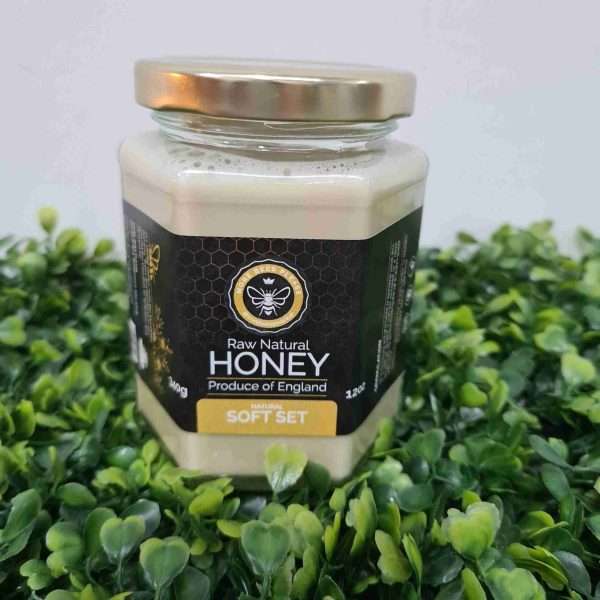 20210317 173058 scaled We gently mix the honey to trigger crystallisation which creates a soft set and creamy texture, making it ideal spread over warm toast as well as enjoyed over yoghurt or simply by the spoonful. This is a classic traditional honey and a children's favourite with its sweet and floral aroma.