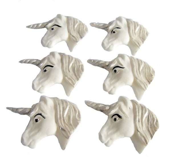 6 silver Are you wanting something that will suit the unicorn fan in the family? Then these unicorn faces are the answer Suitable for any age, with three colour designs we have for you to choose from. Just place on your cupcakes and let the magic happen. Unicorn faces baby shower and birthday cupcake toppers. · Unicorn face Approx Size: 4.5cm wide Available in: Pastel, Bright and Silver