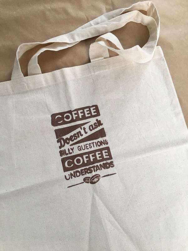 COFFEE-DOESN'T-UNDERSTAND-BROWN