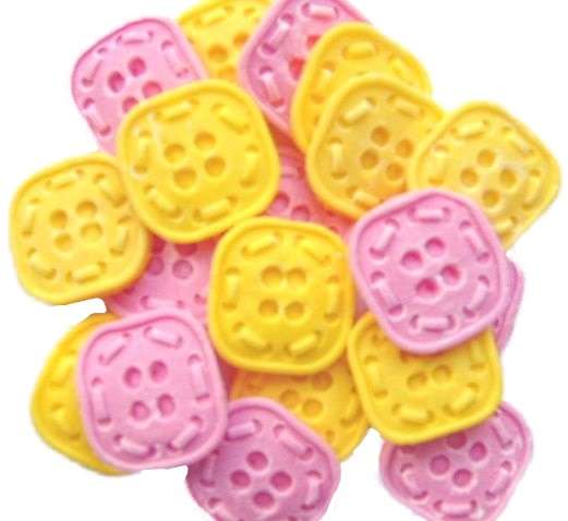 Inked18 Pink yellow Square Buttonsjpeg LI If you’re looking for colourful edible shaped buttons to decorate your cupcakes and cakes then these are ideal for all your special occasions. Offering a choice of many single and mixed colours that are sure to please. Note: we also have heart shaped buttons in same colours for those who would like to have a mix of each. 18 square shaped buttons Approx Size: 20mm wide