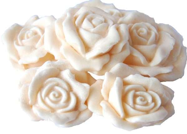 Inked6 cream lge rosesjpeg LI So, there is a wedding cake to decorate or perhaps some birthday cupcakes that need a bit of glitter? These lovely large, coloured roses will create that big hit you are looking for. 6 Large Edible Rose Flower available in a great range of colours to choose from • Approx Size: 4cm to 3cm depth 2cm