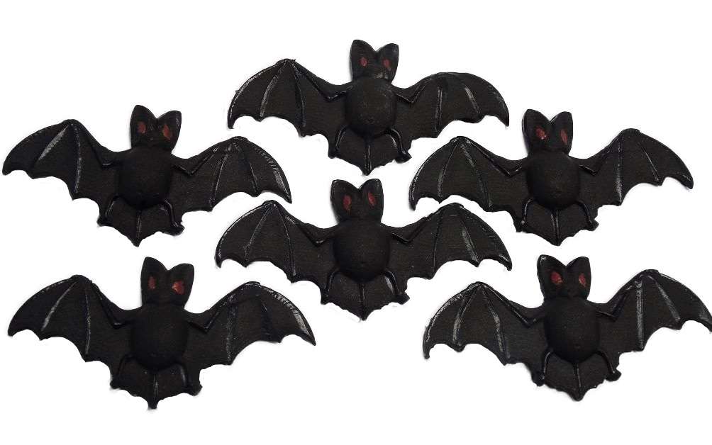 Inked620large20batsJpeg LI These popular large bats  are edible and suitable for all your Halloween, Trick or Treat and Harry Potter cupcake toppers or as cake decorations Halloween Trick or Treat Cupcake Decorations Edible Bats  6 Handmade large edible Bats cupcake cake topper decorations, Ideal Birthday decorations <strong>Approx Size:</strong> 3.3 cm by 6 cm  Large bats  