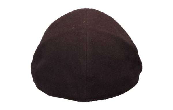 6 panel cap maroon back Inner Linning is 100% polyester lining, with an inner trim band for extra comfort. Outer jacket (shell) is made from 40% wool, 60% polyester. Produced to the highest standards by a manufacturer of top quality countrywear and derby clothing. Please check our size guide against your cap you wish to purchase.