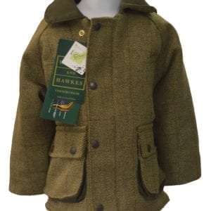 kids light tweed 300x300 1 Internal padded Linning is 100% Polyester, to ensure resistance against harsh weather condition. Internal linning has a diamond quilted pattern. Inner sleeves have woollen cuffs for further comfort and wind protection. Outer jacket is made from 60% Wool, 25% Polyester 11% Acrylic and 4% composed of other fibres, making this jacket top quality fabric. Jacket has extra seams from the top of the shoulder and arms for extra strength and durability. Other features include 2 hand warmer pockets, two bellow front pockets, standard 5mm zip, and moleskin trimming around the collar and pockets. Produced to the highest standards by a manufacturer of top quality countrywear and derby clothing. The tweed has been treated with Teflon which acts as a fabric protector, making this product long-lasting protection against oil- and water-based stains, dust and dry soil. A breatheable membrane is added between the fabric and linning, which makes this garment waterproof. The membrane lets our body perspiration to the outer surface, while remaining waterproof and protecting against the worst weather conditions Please check our size guide against your jacket you wish to purchase.
