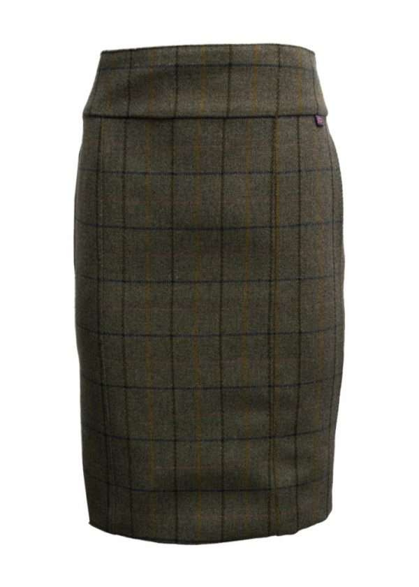 navy stripe skirt front scaled 1 Our simple but stylish Tweed Winslow Skirt is great for any purpose. Smart knee length skirt can be used for everyday wear around the town or heading out to any event Our Winslow skirt is made from the 60% Wool, 25% Polyester 11% Acrylic and 4% composed of other fibres, the tweed has been treated with Teflon which acts as a fabric protector, making this product long-lasting protection against oil- and water-based stains, dust and dry soil. Other features include 8 inch heavy duty concealed zip, fully lined, 5inch back vent opening and moleskin waistband Length of skirt measures below Size 8/10; 59cm Sizes 12/14; 60cm Sizes 16/18; 61cm Produced to the highest standards by a manufacturer of top-quality English country wear and derby clothing. Please check our size guide against your hat you would like to purchase.