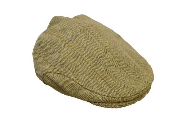 tweed light Inner Linning is 100% Polyester satin lining, with an inner trim band for extra comfort. Outer jacket (shell) is made from 60% wool, 25% polyester, 11% acrylic and 4% composed of other firbres, making this cap of top quality fabric. Produced to the highest standards by a manufacturer of top quality countrywear and derby clothing. The tweed has been treated with teflon, which acts as a fabric protector, making this product long lasting-lasting protection against oil- and water-based stains, dust and dry soil. Please check our size guide against your cap you wish to purchase.