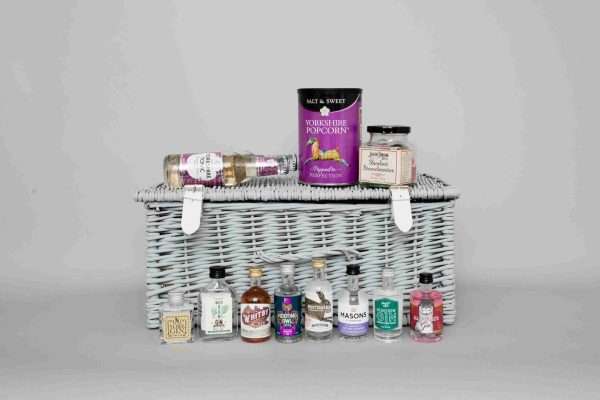Luxury Gin Hamper - Image 2