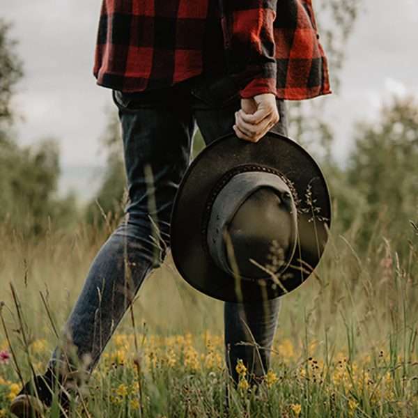 The trail waxed canvas hat