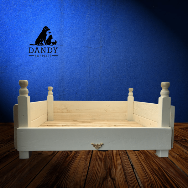 Luxury 4 Post Dog Bed