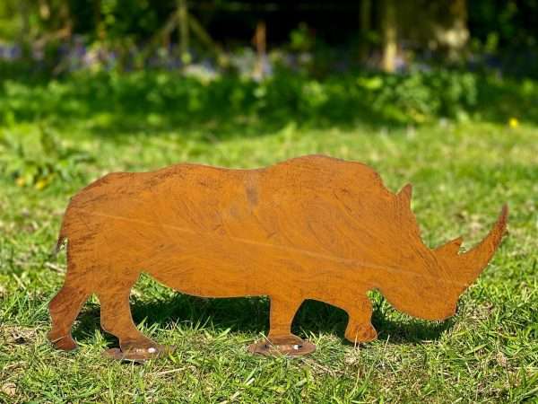 WELCOME TO THE RUSTIC GARDEN ART SHOP Here we have one of our. Small Rustic Metal Rhino Garden Art Sculpture Sizes & Measurements: 40cm x 18cm Made From 2mm Mild Steel.