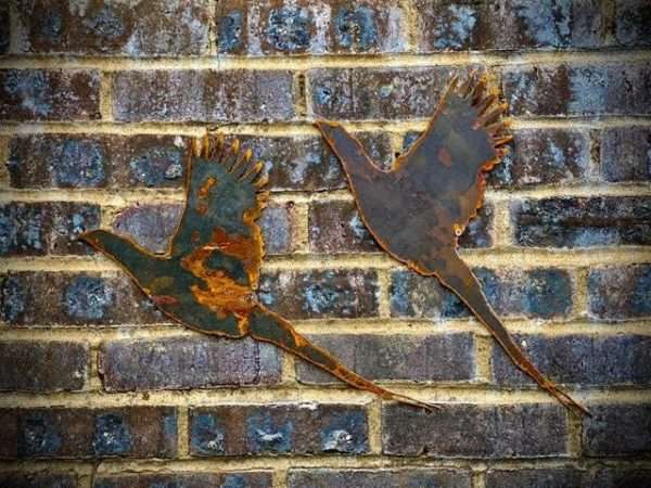 WELCOME TO THE RUSTIC GARDEN ART SHOP Here we have one of ou. Large Exterior Pheasant Garden Wall House Gate Sign Hanging Metal Art **Pair of Pheasants** Sizes & Measurements:
60cm x 29cm (each) Made From 2mm Mild Steel.