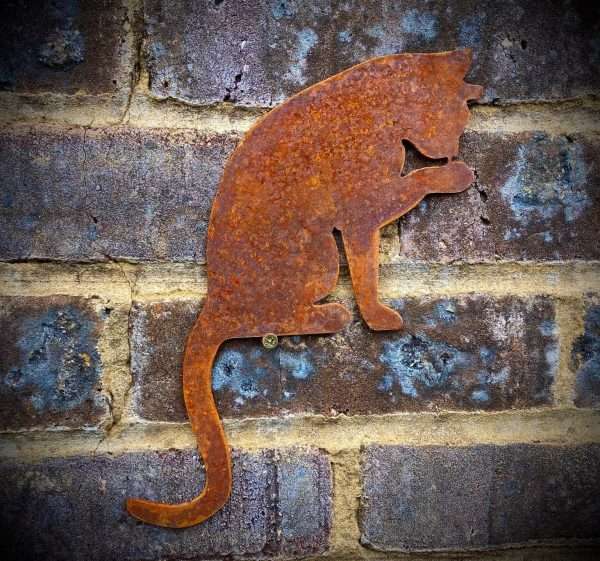 WELCOME TO THE RUSTIC GARDEN ART SHOP Here we have one of our. Exterior Cat Washing Feline Garden Wall House Gate Fence Shed Sign Hanging Metal Rustic Bird Bath Bird Feeder Art Gift Sizes & Measurments:
44cm x 36cm Made From 2mm Mild Steel.