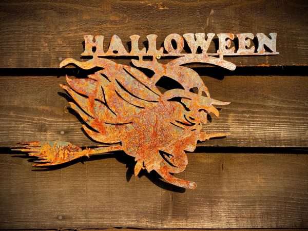 Exterior Rustic Witch Flying Witch Sign Halloween Decoration Present Garden Wall House Art Shed Sign Hanging Metal Rustic Art  Gift