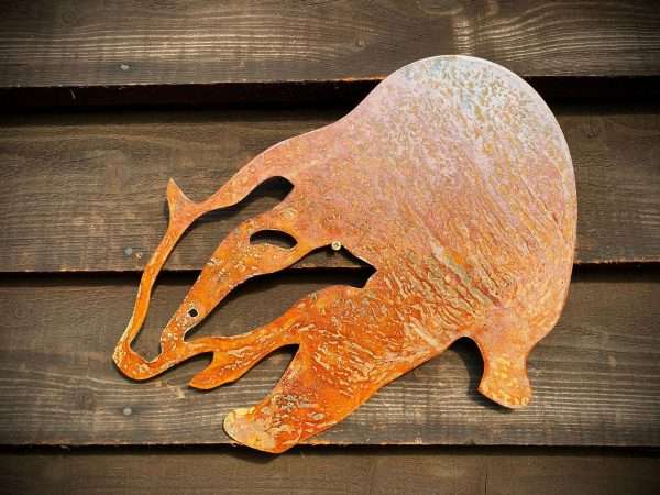 WELCOME TO THE RUSTIC GARDEN ART SHOP Here we have one of our. Small Exterior Rustic Rusty Metal Badger Garden Fence House Wall Sign Hanging Yard Art Gate Post Lawn Sculpture Gift Sizes & Measurements:
31cm x 32cm Made From 2mm Mild Steel.