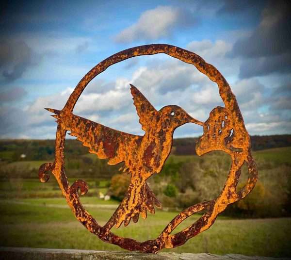Exterior Rustic Hummingbird Wreath Wildlife Fence Topper Tree Art Garden Art Yard Art Flower Bed Metal Rusty Garden  Idea  Gift - Image 2