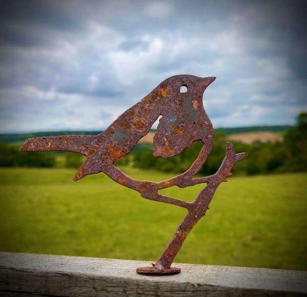 Exterior Rustic Rusty Metal Robin Bird Garden Small Fence Topper Yard Art Gate Post  Sculpture Gift Present - Image 2