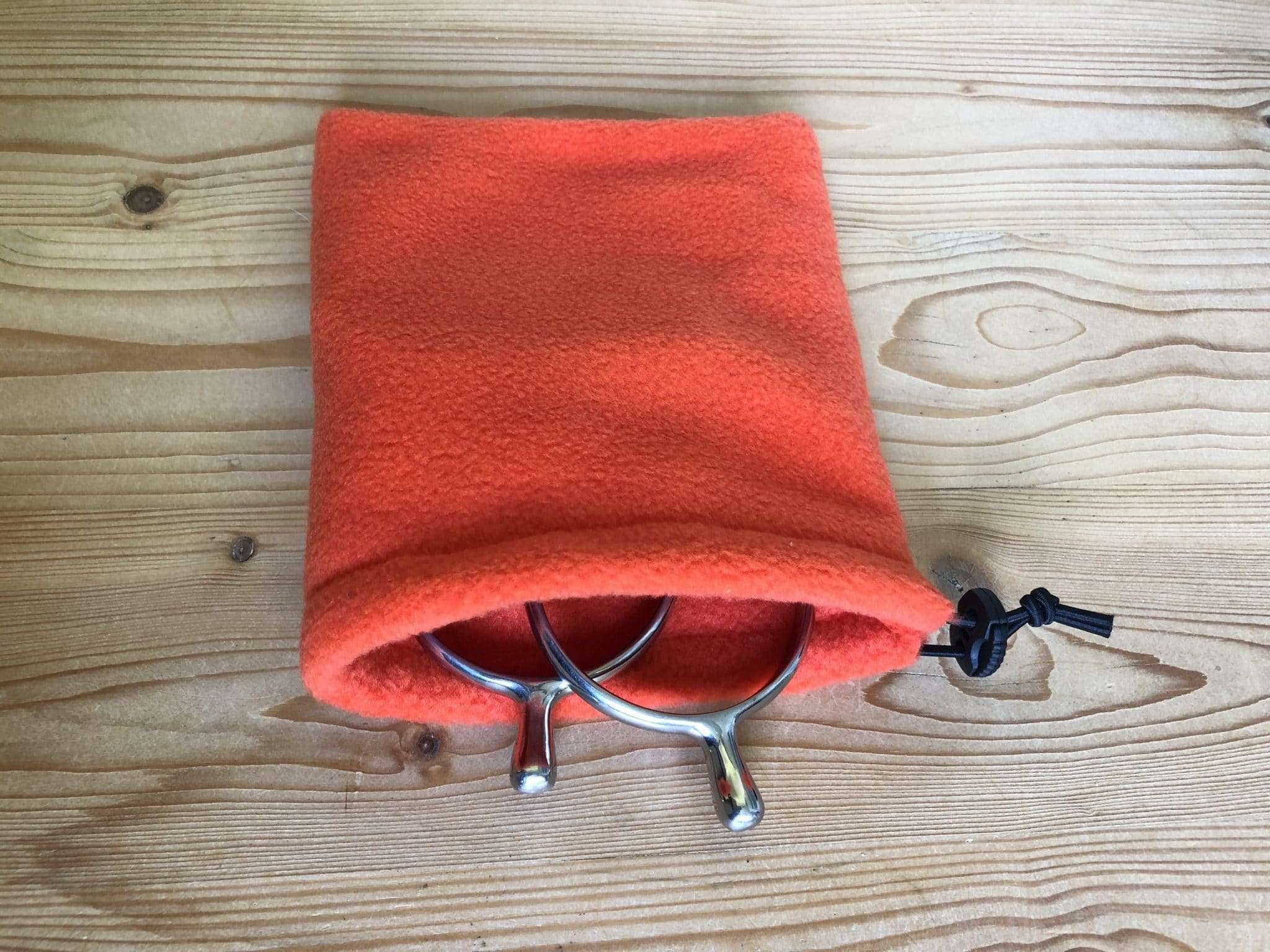 IMG 3253 scaled Fleece Storage Bags for Spurs <div>Made from polar fleece with elastic draw string and plastic toggle.</div> <div></div> <div>Keep your spurs together in this handy pouch, can be hung up in the tack room or horse box when spurs are not needed.</div> <div></div> <div>Items posted within 1-3 working days. Shipped using Royal Mail 2nd Class.</div>