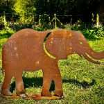 Exterior Rustic Metal Elephant Garden Stake Yard Art  Centre Piece Flower Bed Rockery Shed Sculpture  Gift   Present