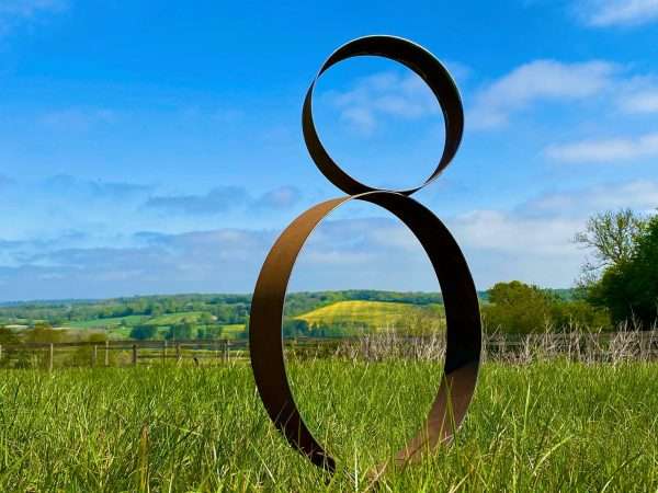 Exterior Rustic Circular Ring Hoop Metal Garden Stake Yard Art  / Flower Bed / Centre Piece Sculpture  Gift   Present - Image 3