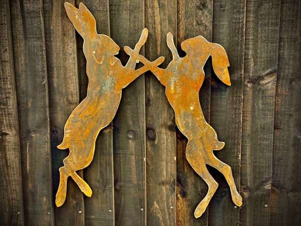 WELCOME TO THE RUSTIC GARDEN ART SHOP Here we have one of our. Large Rustic Metal Boxing Hares Garden Wall Art Sculpture Sizes & Measurements:
48cm x 49cm Made From 2mm Mild Steel.