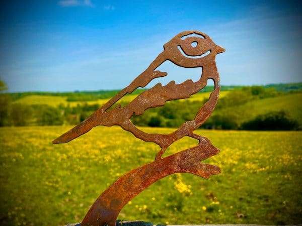 Exterior Rustic Rusty Metal Blue Tit Bird Garden Fence Topper Yard Art Gate Post Sculpture Bird Bath Bird Feeder  Gift
