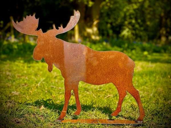 Exterior Rustic Metal Moose Garden Stake Yard Art  / Flower Bed Sculpture  Gift   Present