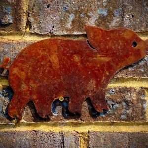 Medium Exterior Rustic Piglet Pig Farm Animal Garden Wall Hanger House Fence Gate Shed Sign Hanging Metal Art Sculpture  Gift