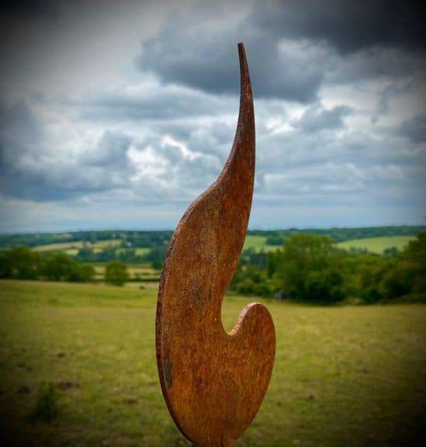 Medium Rustic Metal Garden Fire Single Flame Abstract Sculpture - Yard Art /  Art / Garden Stake  Gift   Present - Image 3