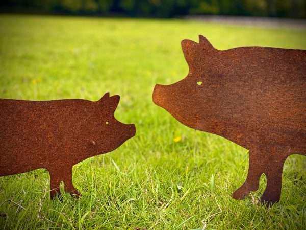 WELCOME TO THE RUSTIC GARDEN ART SHOP Here we have one of our. Small Exterior Rustic Rusty Metal Pig Farm Animal Garden Stake Art Sculpture Gift Sizes & Measurements: 20cm x 38cm Made From 2mm Mild Steel.