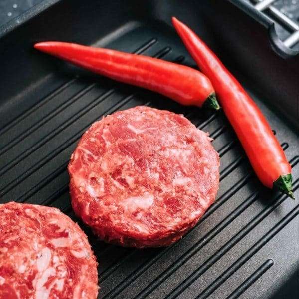 shutterstock 1918909895 edit beef chilli burgers scaled e1618911648860 600x600 1 A Banging Burger Box full of 4 different flavours to try and enjoy! Perfect for parties and BBQ get togethers.  