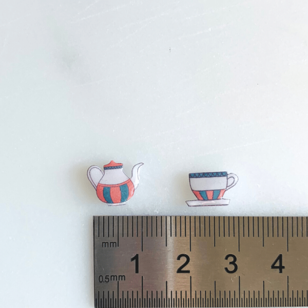 ruler size reference of teapot and tea cup earrings