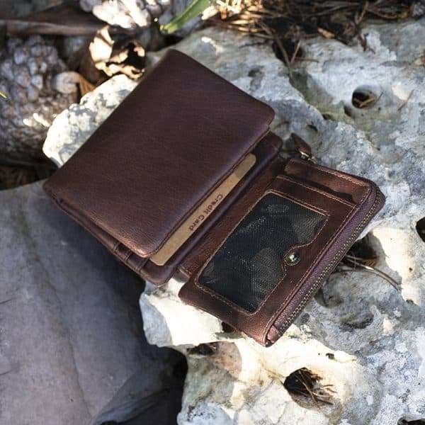Wombat Colombian Leather Trifold Wallet RFID Safe - Image 6