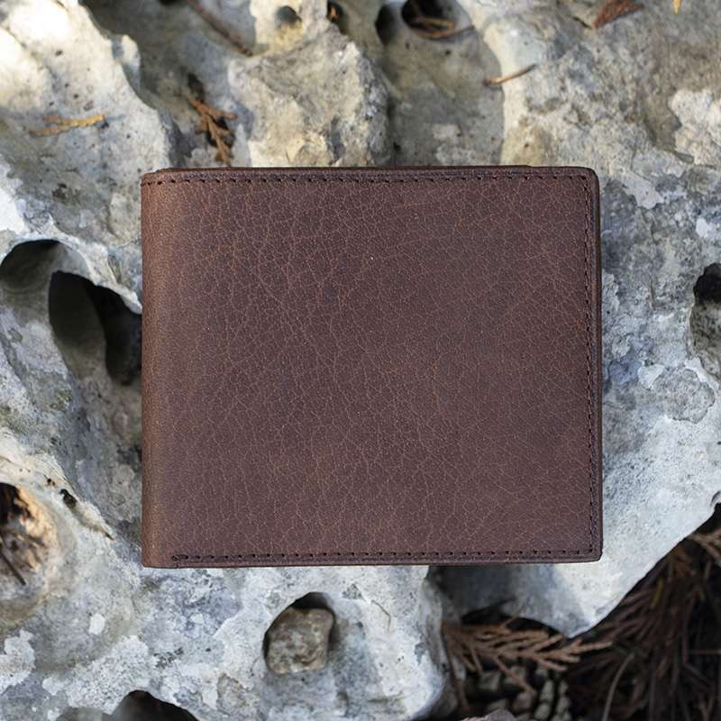 wls02 w1 1 The perfect wallet for storing your coins, notes, money and ID, this Colombian Leather Wallet is meticulously designed to meet your everyday needs. Providing lots of space for your bank notes, cards and coins, this wallet is smart, stylish and perfectly equipped to stand the test of time. Made from the finest Columbian leather, this men’s bifold wallet also features a practical zipped coin, which is perfect for keeping your money safe when you are on the move. RFID Protected Optional Personalisation